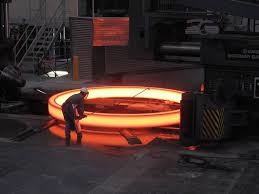 製粉の表面との熱い造られた316 410 416ステンレス鋼大きいリング鍛造材