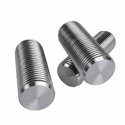 焼入れ焼き戻し処理済みの高強度金属鍛造品（ねじタイプF）は、精密工学および高負荷産業に最適です。